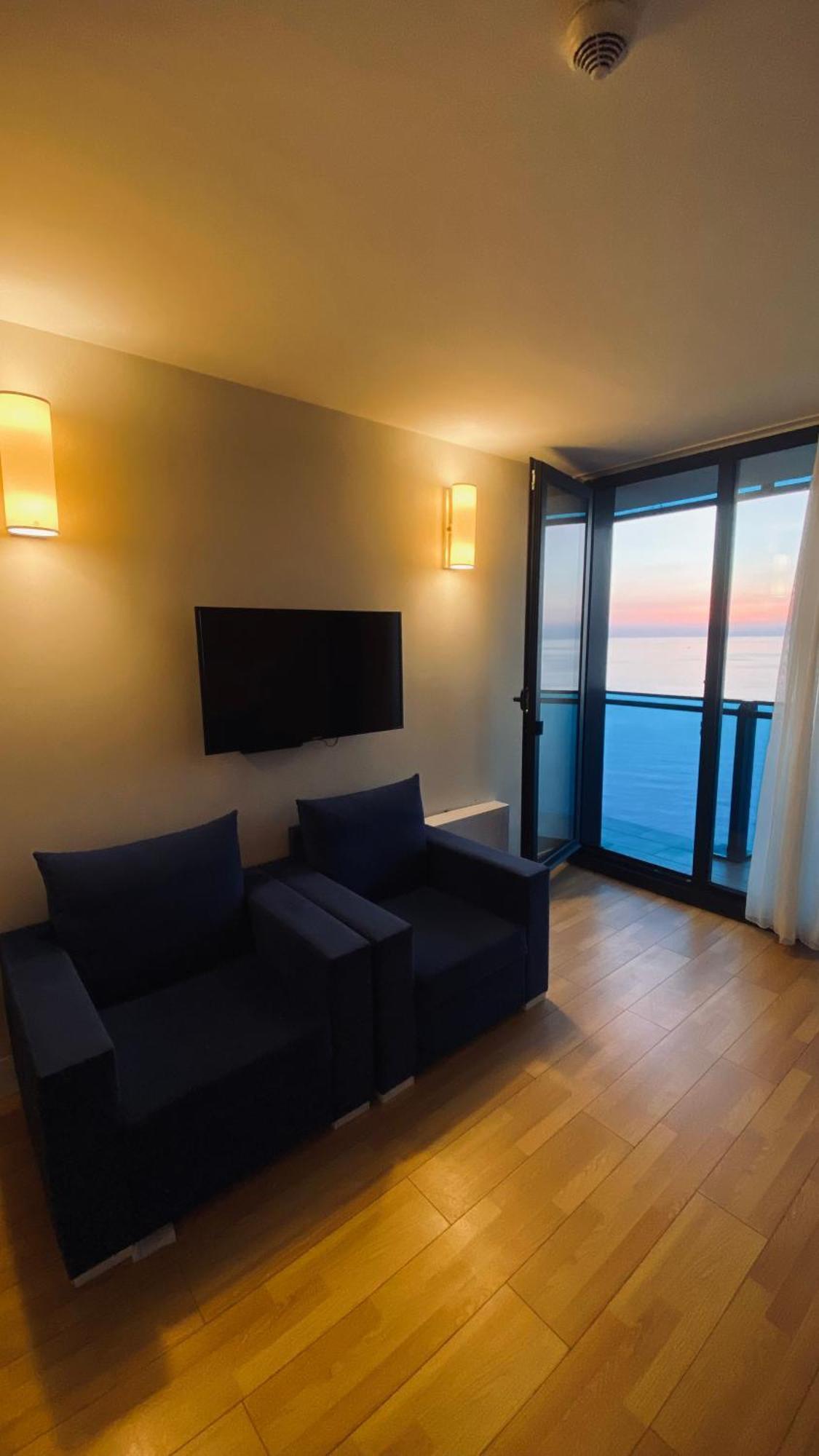 Apartment The Best Batumi City U Mzii Zewnętrze zdjęcie